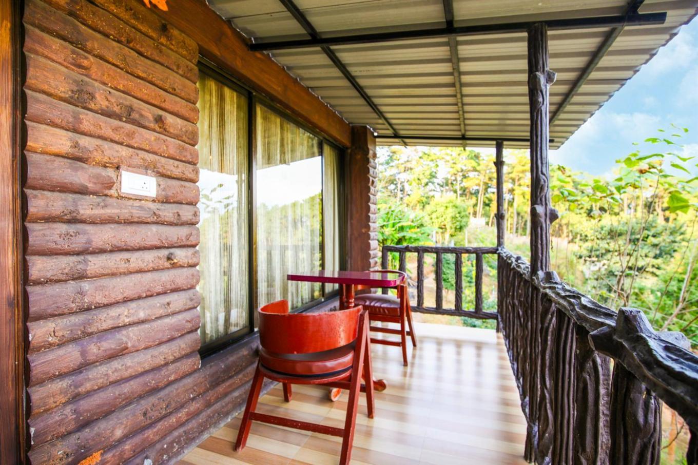 La Nicholas Lake View By Summit Hotels Shillong Exterior foto