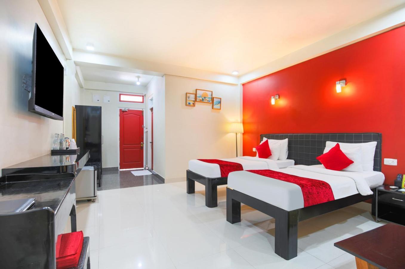 La Nicholas Lake View By Summit Hotels Shillong Exterior foto